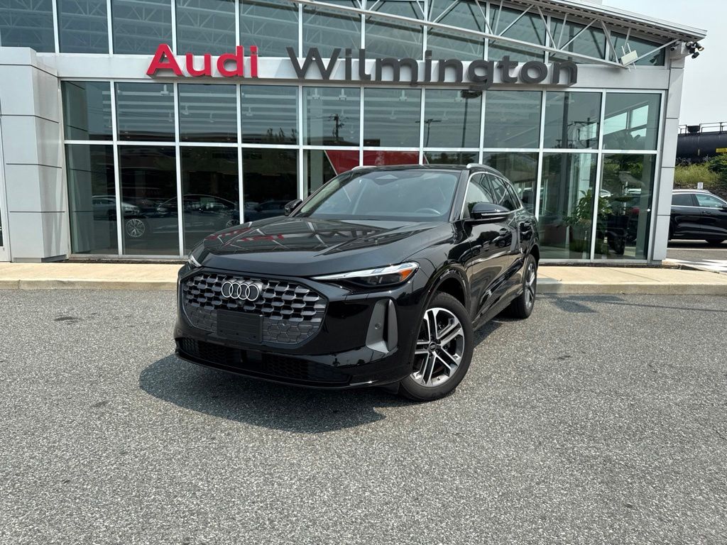 Mythos Black Metallic 2025 Audi Q5 SUV / Crossover All-Wheel Drive 7-Speed Automatic