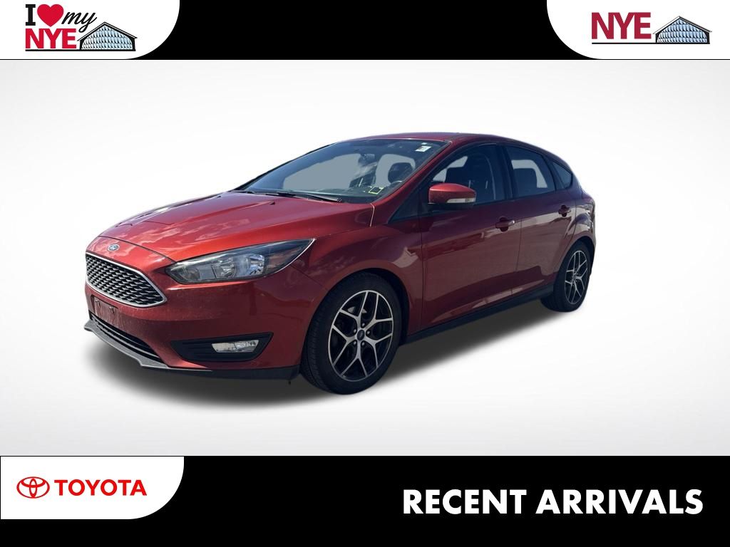 Chili Pepper Red 2018 Ford Focus Hatchback Front-Wheel Drive 6-Speed Automatic
