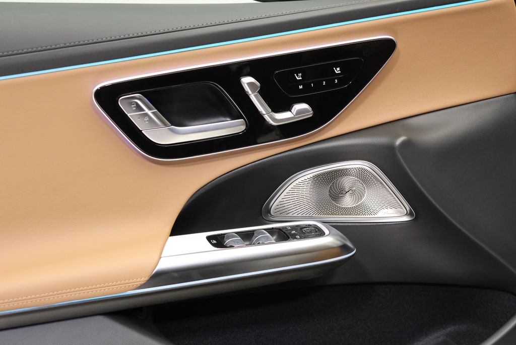 Thumbnail: 2026 Mercedes-Benz E-Class - 32