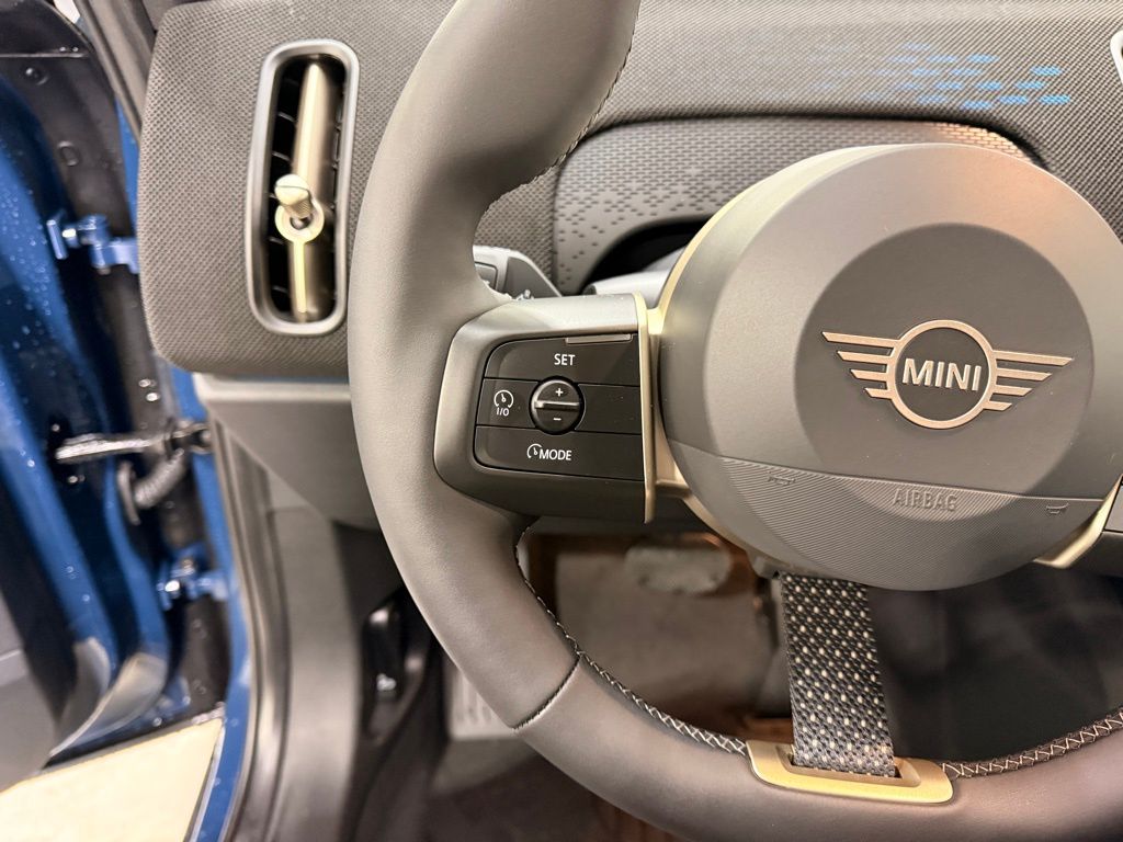 Thumbnail: 2026 MINI Cooper Countryman - 13