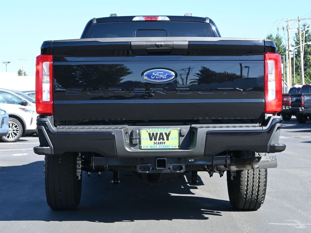2026 Ford Super Duty F-350 SRW XL