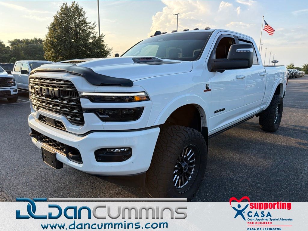 Bright White Clearcoat 2025 RAM 2500 Pickup Truck Four-Wheel Drive 8-Speed Automatic