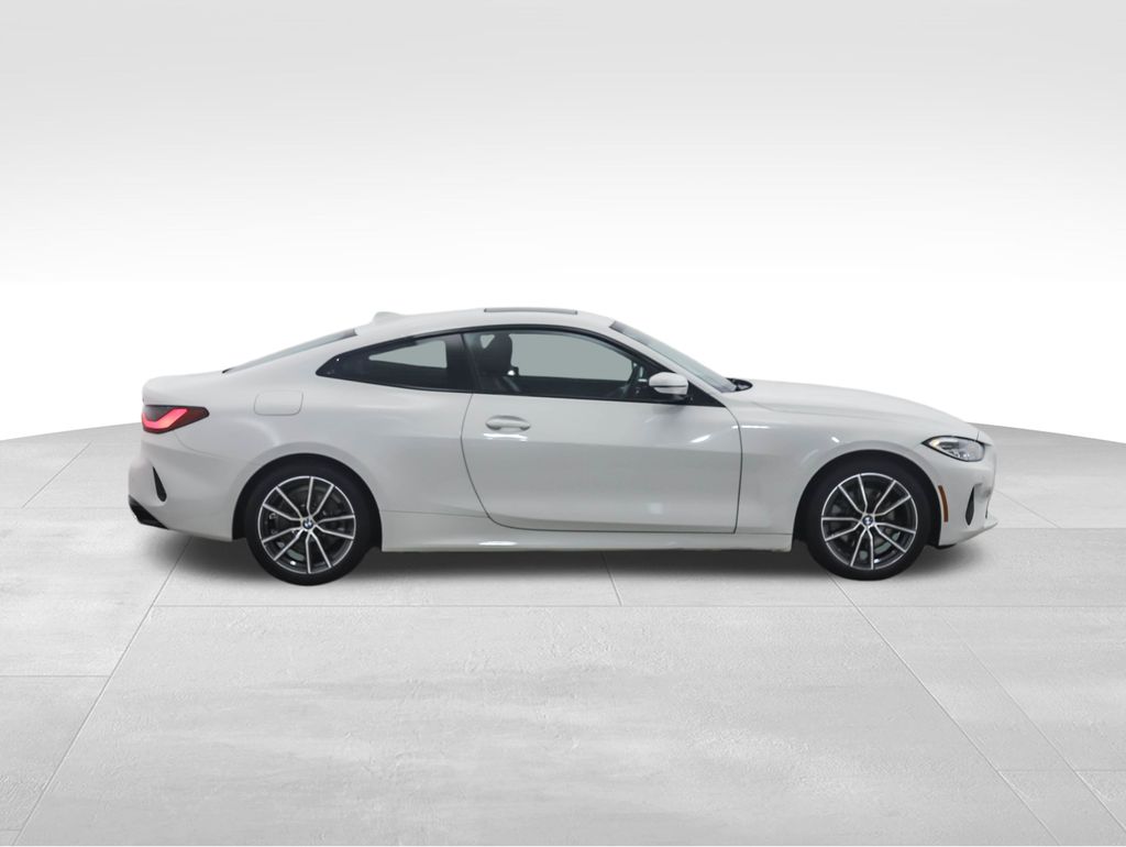 Thumbnail: 2022 BMW 4 Series - 6