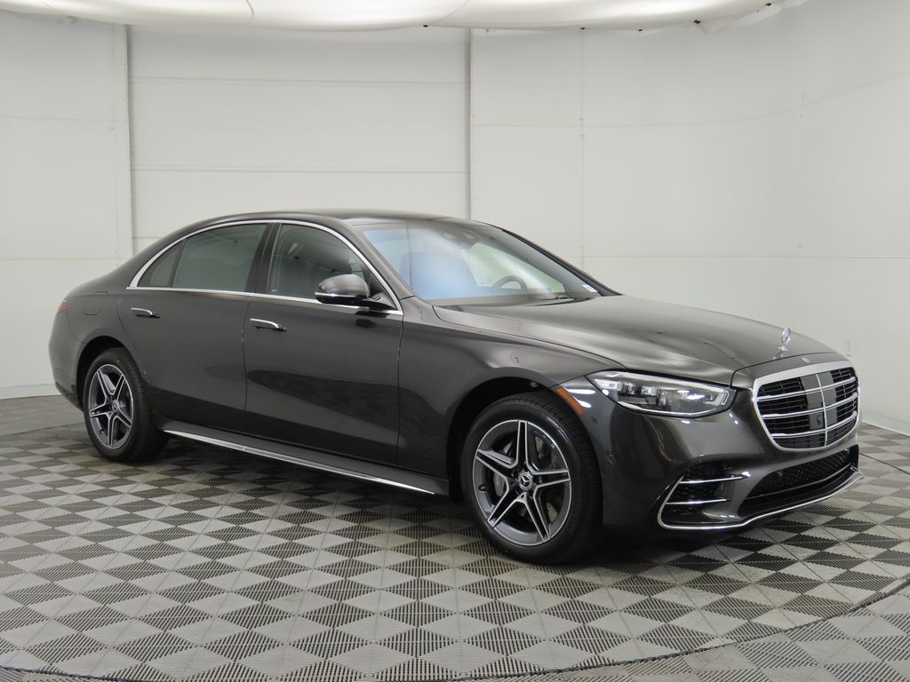 Thumbnail: 2026 Mercedes-Benz S-Class - 3