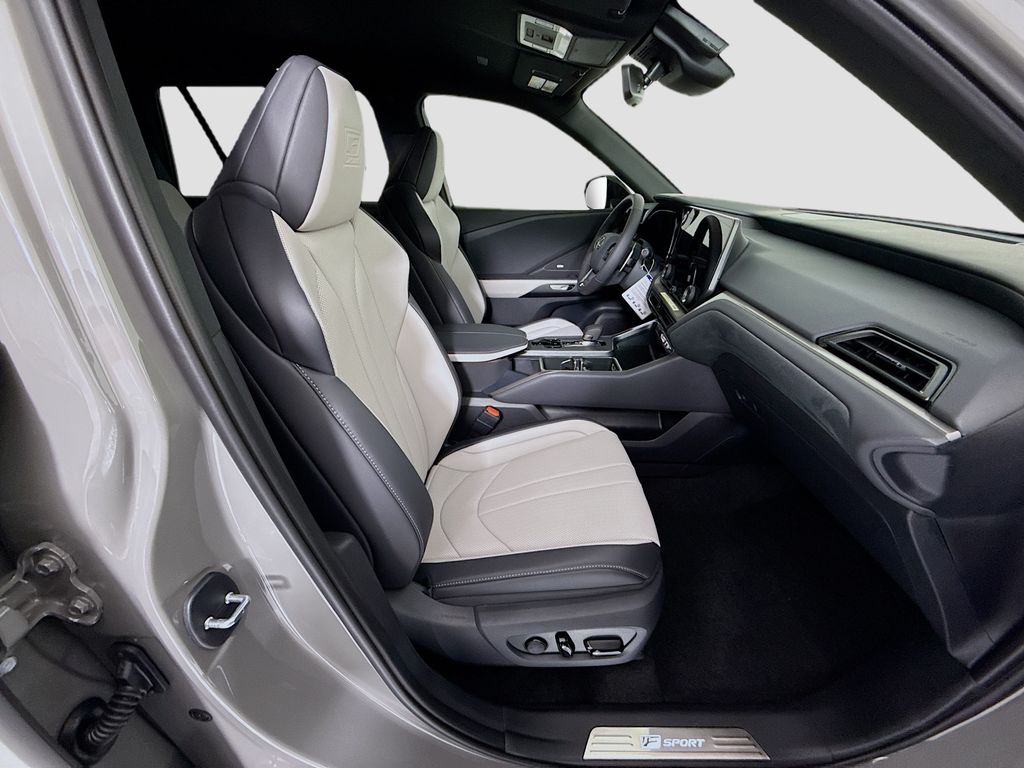 Thumbnail: 2026 Lexus TX - 20