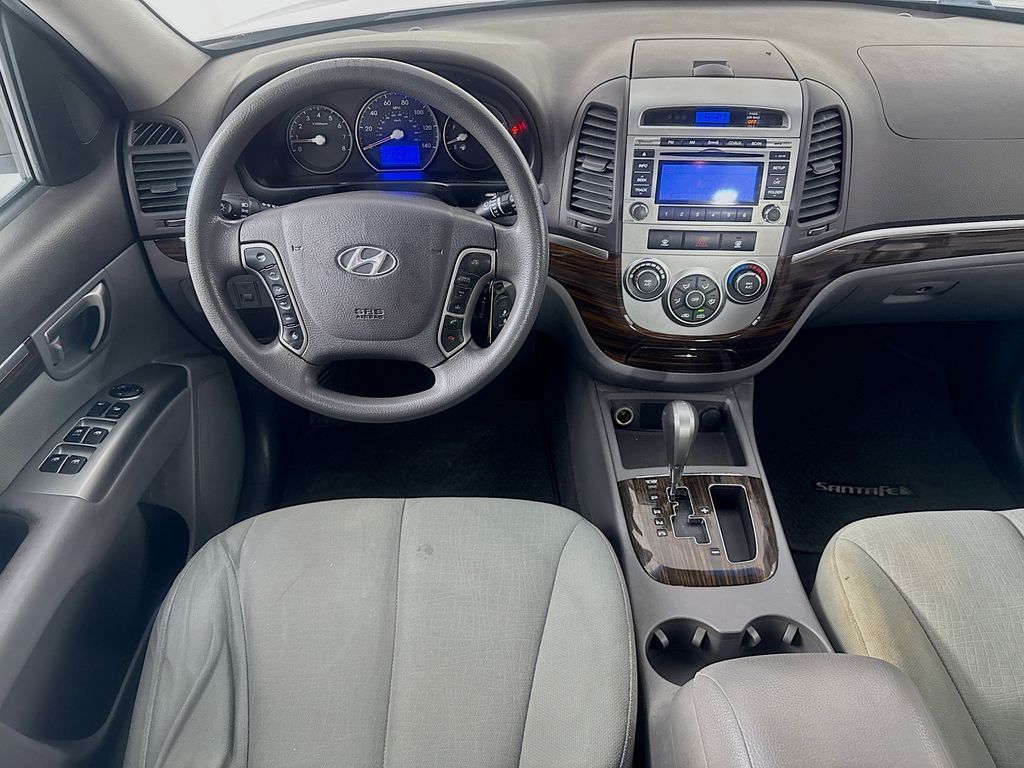 Used Car 2011 Hyundai Santa Fe  Gls For Sale Under $10,000 In Austin, Texas