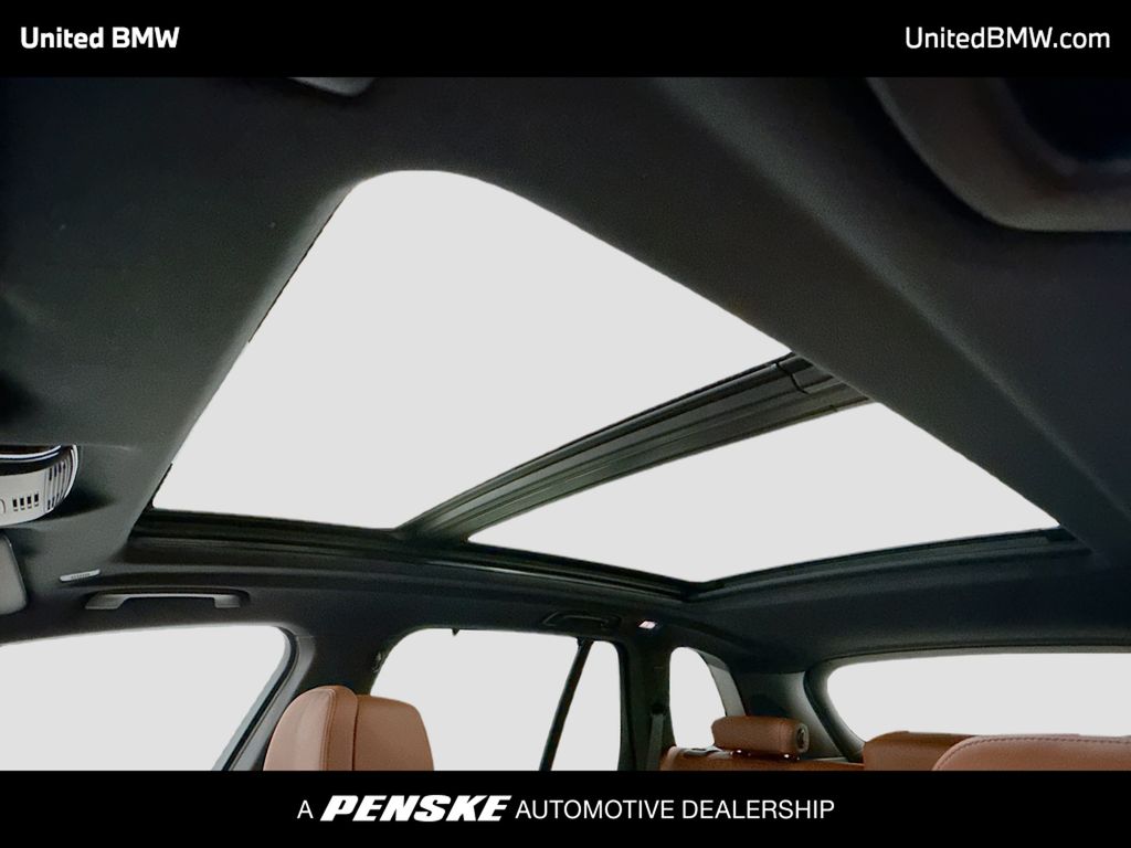 Thumbnail: 2026 BMW X5 - 12