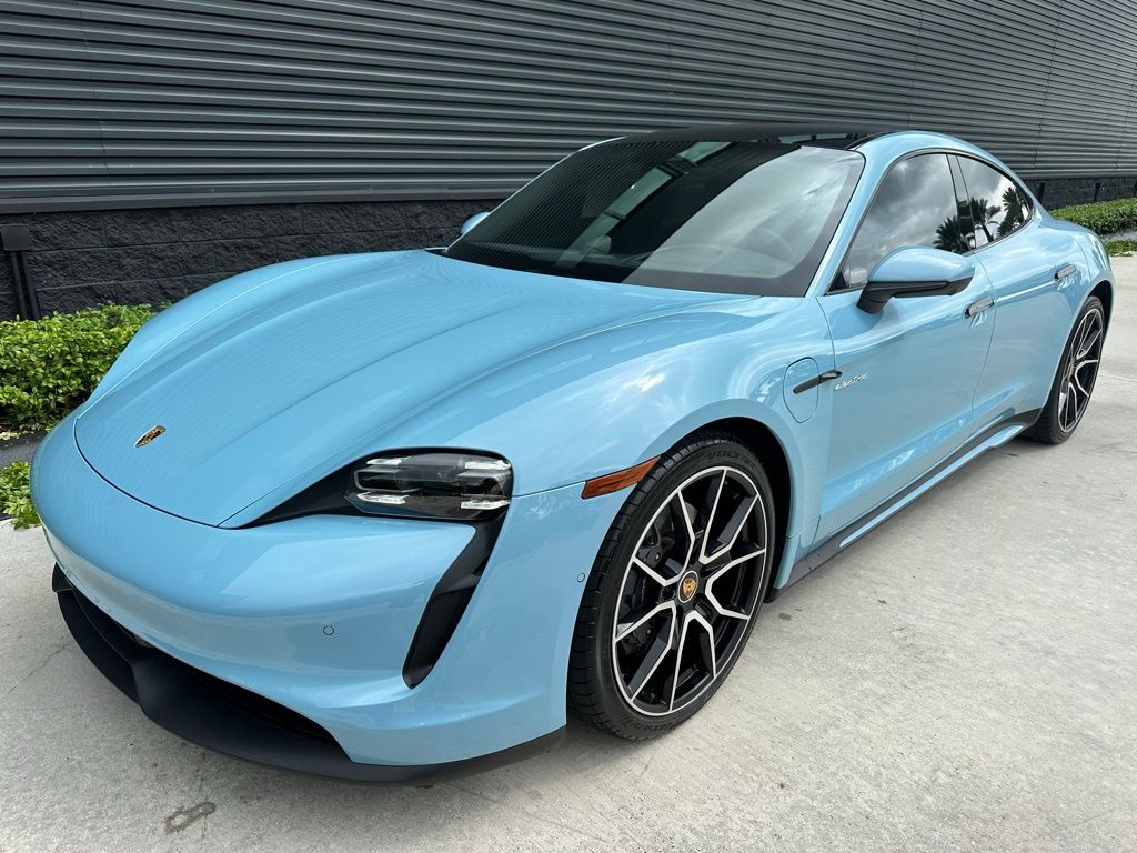 Thumbnail: 2023 Porsche Taycan - 6