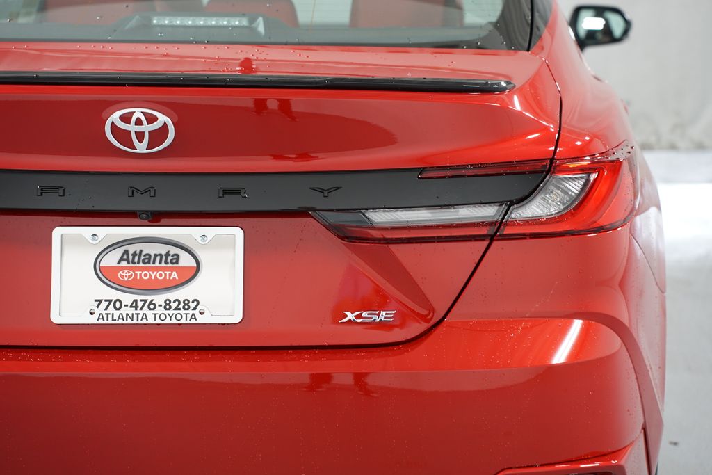 Thumbnail: 2025 Toyota Camry - 10