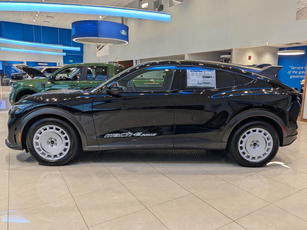 2025 Ford Mustang Mach-E GT