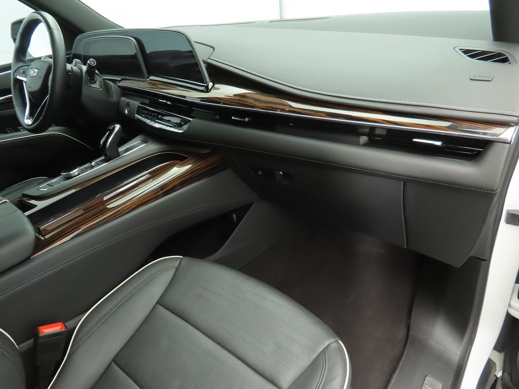 Thumbnail: 2023 Cadillac Escalade - 17