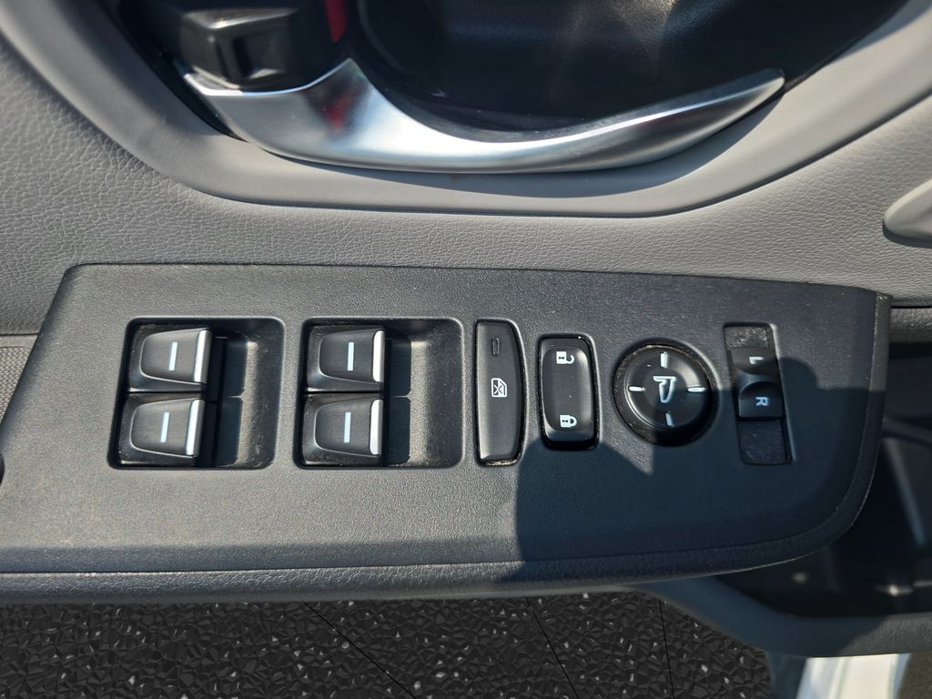 Used 2025 Honda Pilot SUV