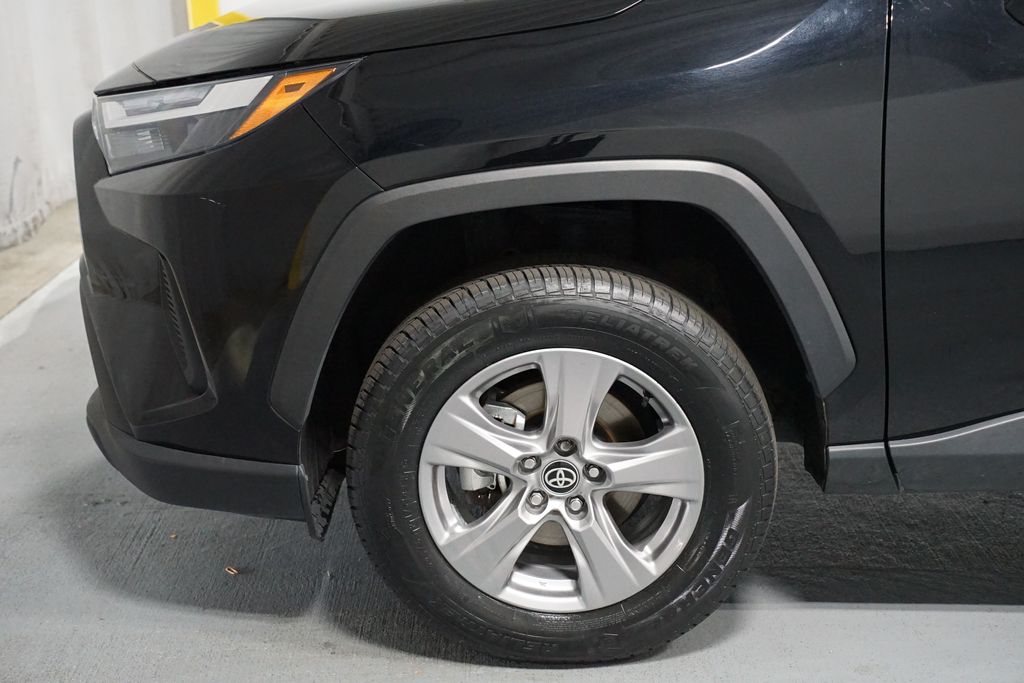 Thumbnail: 2025 Toyota RAV4 - 5