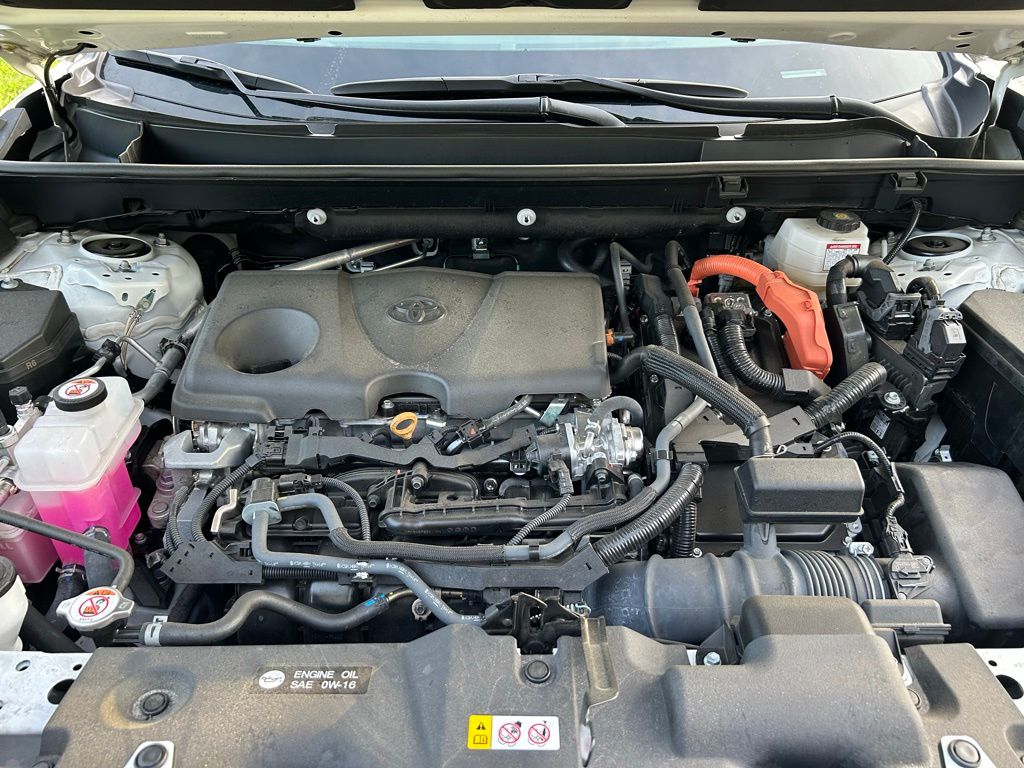 2024 Toyota RAV4 XLE 11