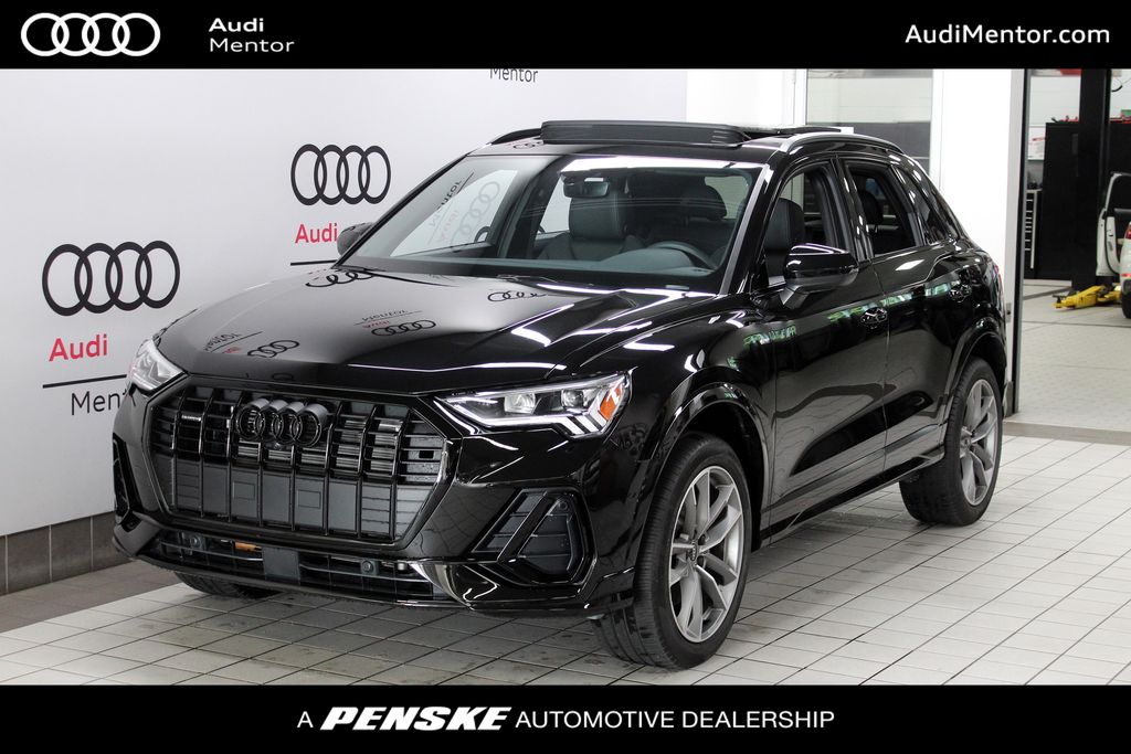 Thumbnail: 2023 Audi Q3 - 1