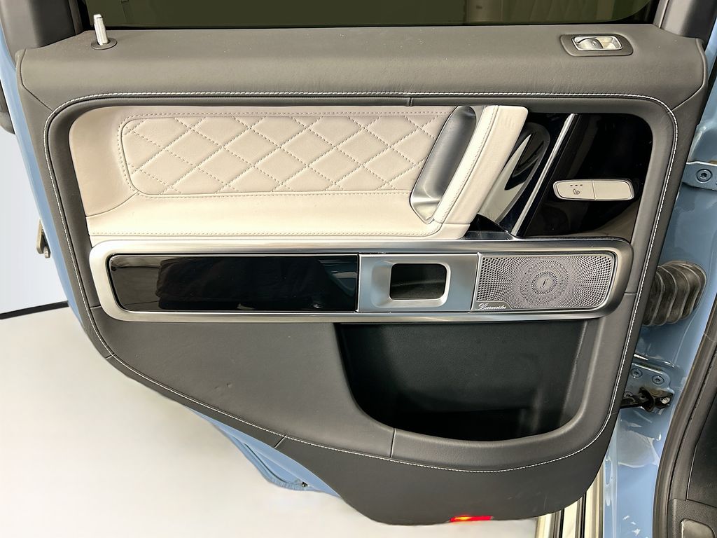 Thumbnail: 2022 Mercedes-Benz G-Class - 25