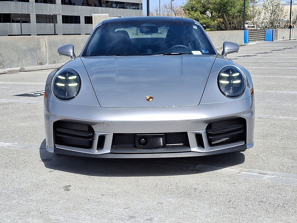 Thumbnail: 2026 Porsche 911 - 6