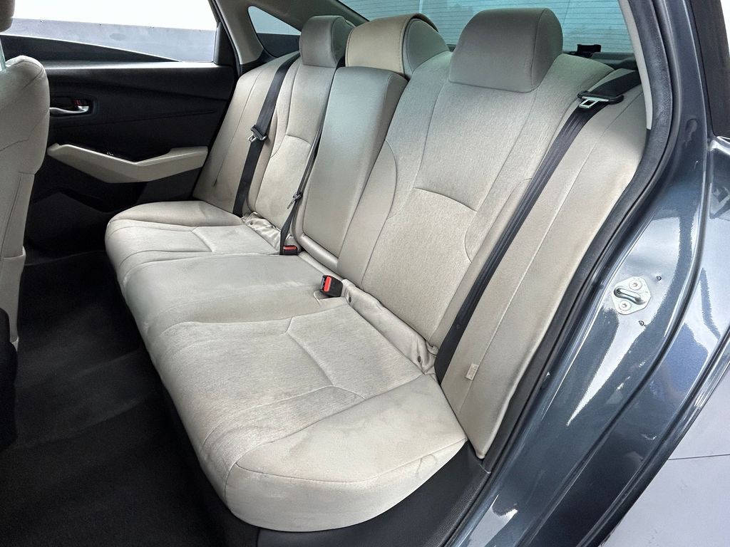Used 2024 Gray Honda LX image 37