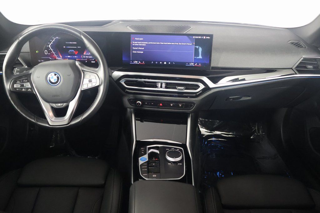 2024 BMW i4 xDrive40 8