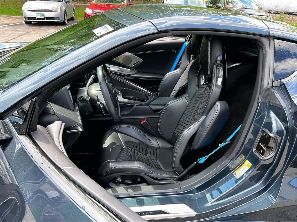 2020 Chevrolet Corvette — photo 10
