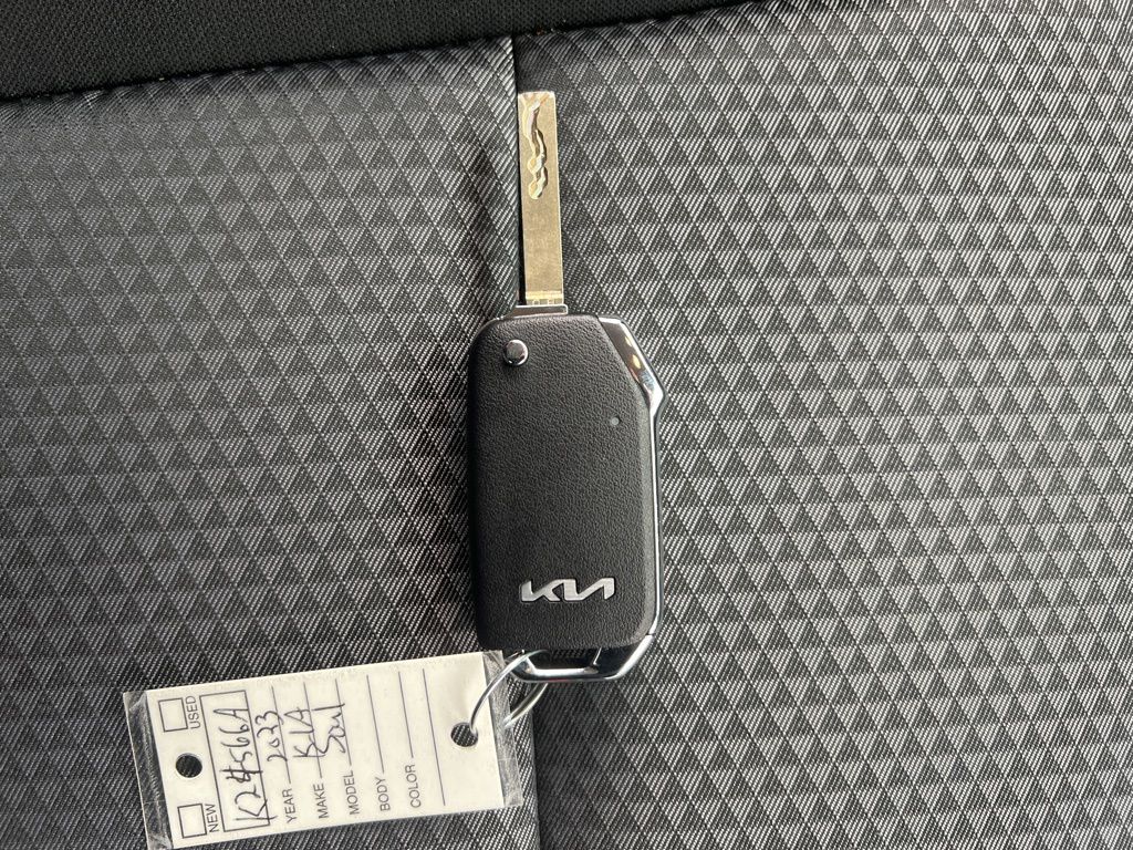 2023 Kia Soul LX photo