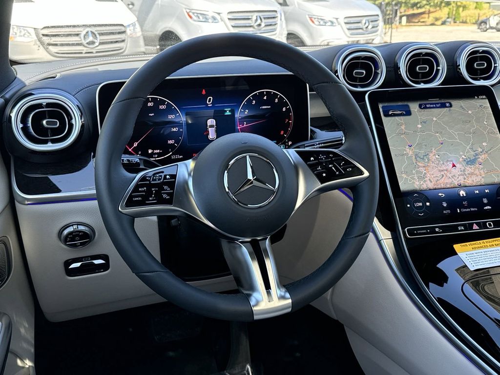 2025 Mercedes-Benz GLC GLC 300 26