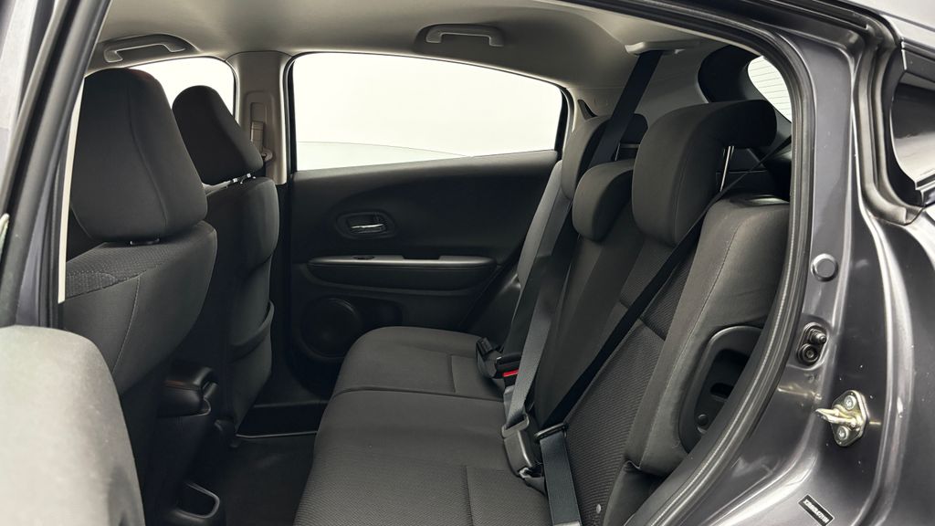 Thumbnail: 2018 Honda HR-V - 31