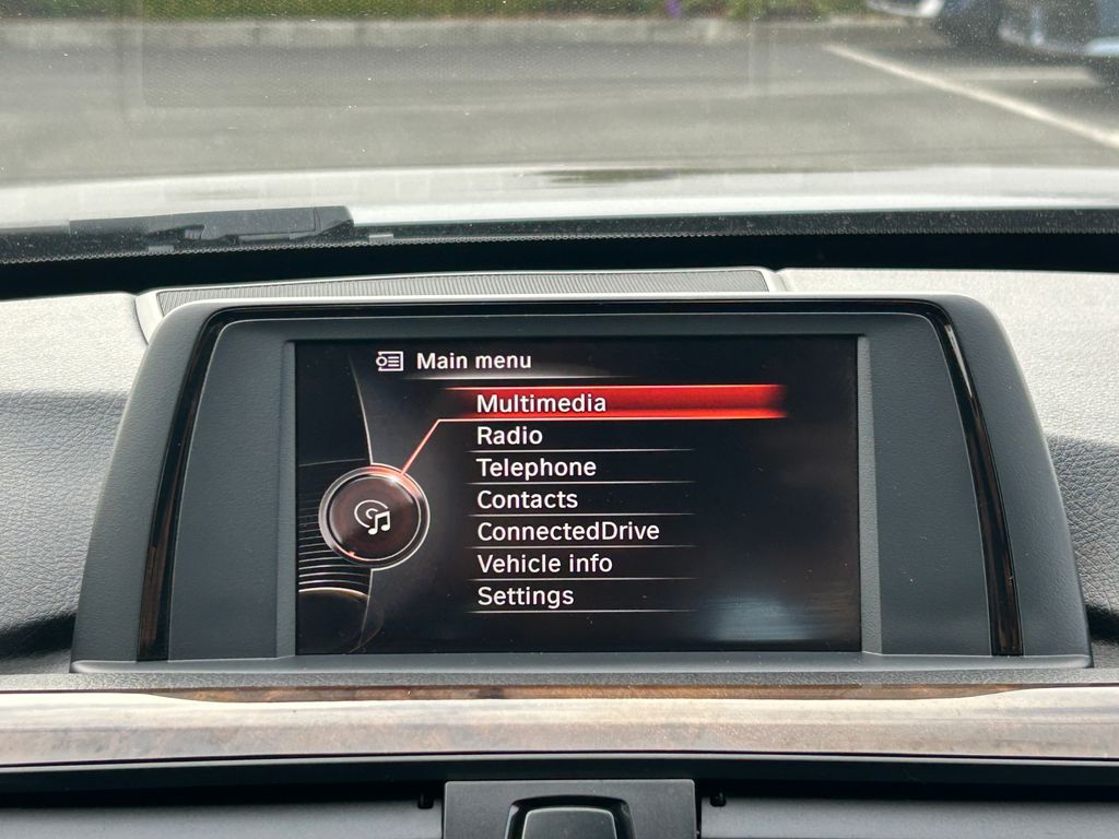 Thumbnail: 2015 BMW 3 Series - 22