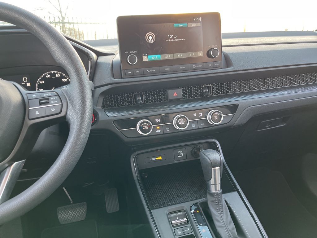 Thumbnail: 2025 Honda CR-V - 17