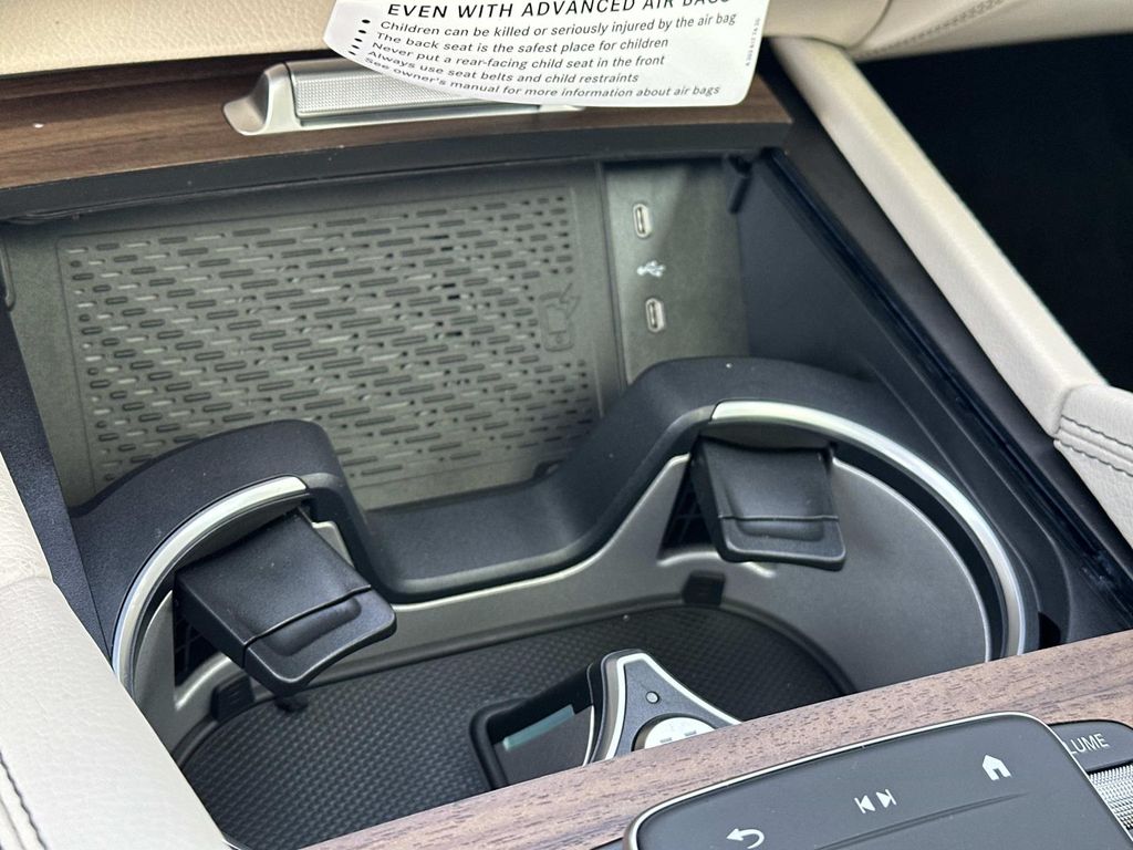 Thumbnail: 2026 Mercedes-Benz GLS - 13