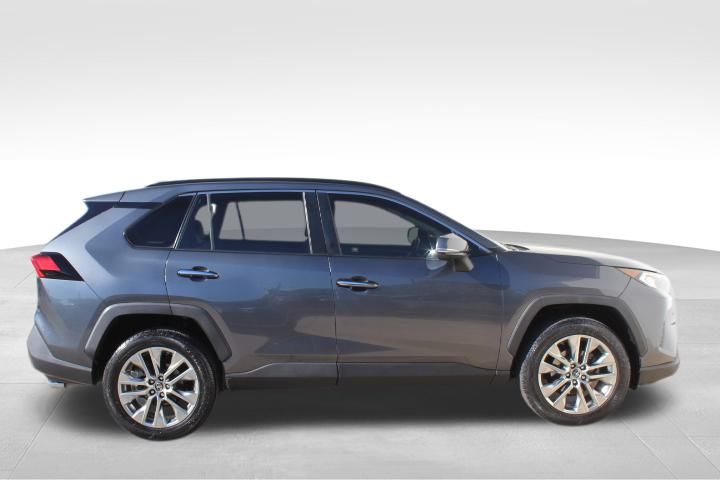 Used Car 2019 Toyota Rav4  Limited For Sale Under $25,000 In Georgetown, Texas