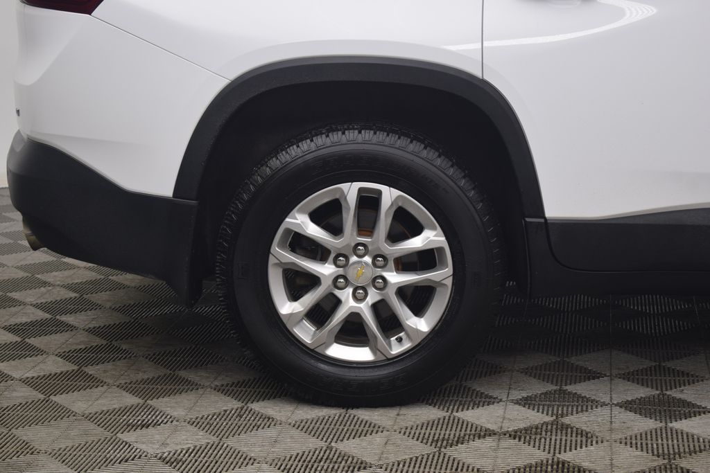 used 2020 Chevrolet Traverse car, priced at $20,000