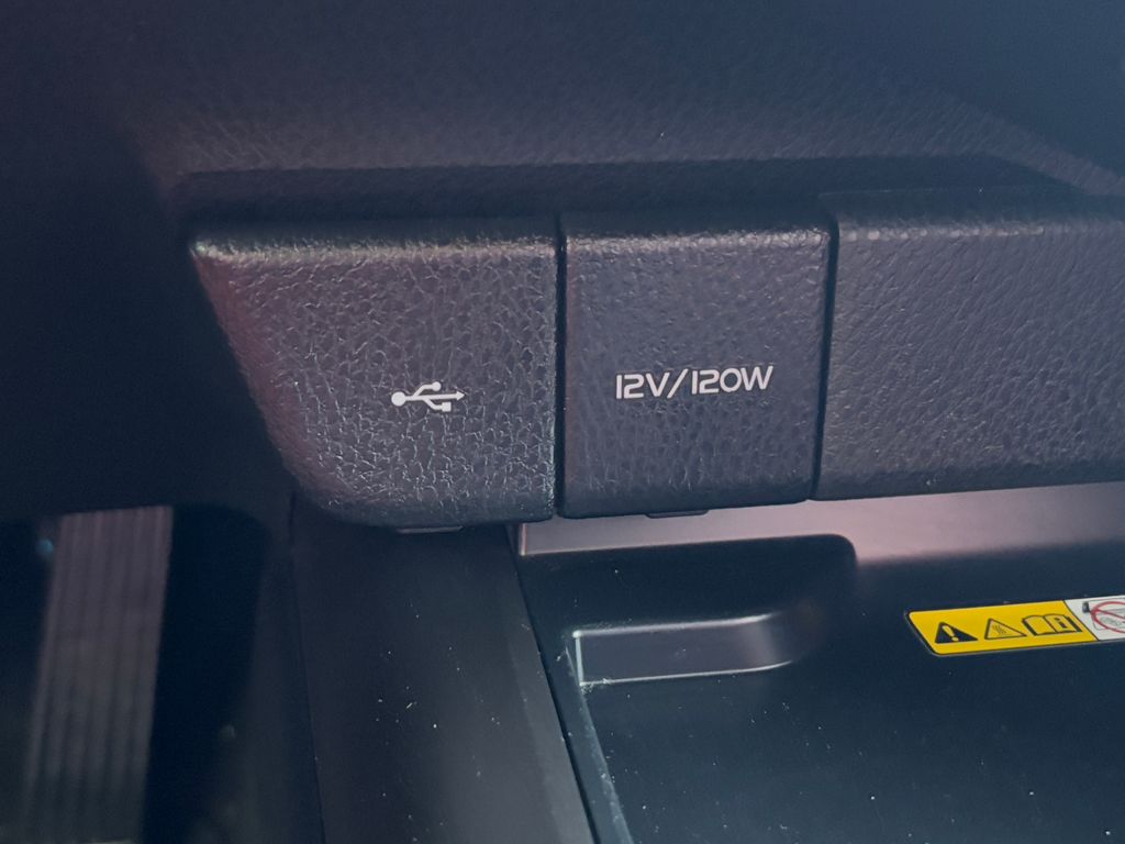 2022 Toyota Camry XSE 16