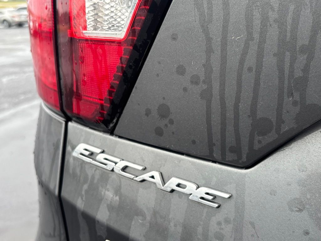 Used 2019 Ford Escape SUV