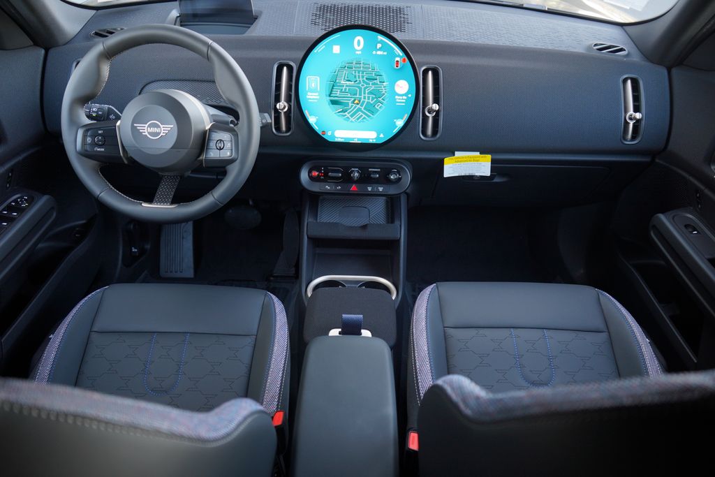 Thumbnail: 2026 MINI Cooper Countryman - 8