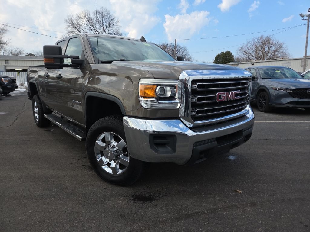 2015 GMC Sierra 2500HD Base Double Cab SB 4WD