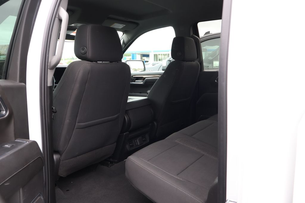 2023 Chevrolet Silverado 1500 LT 32