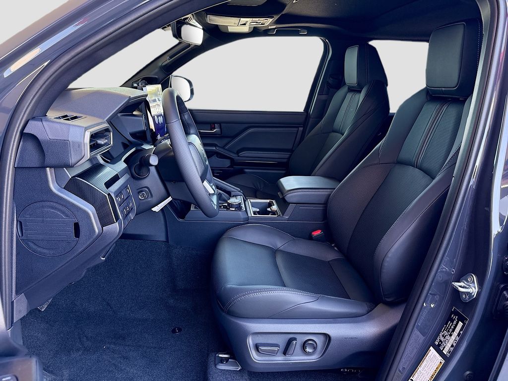 Thumbnail: 2026 Toyota 4Runner - 19