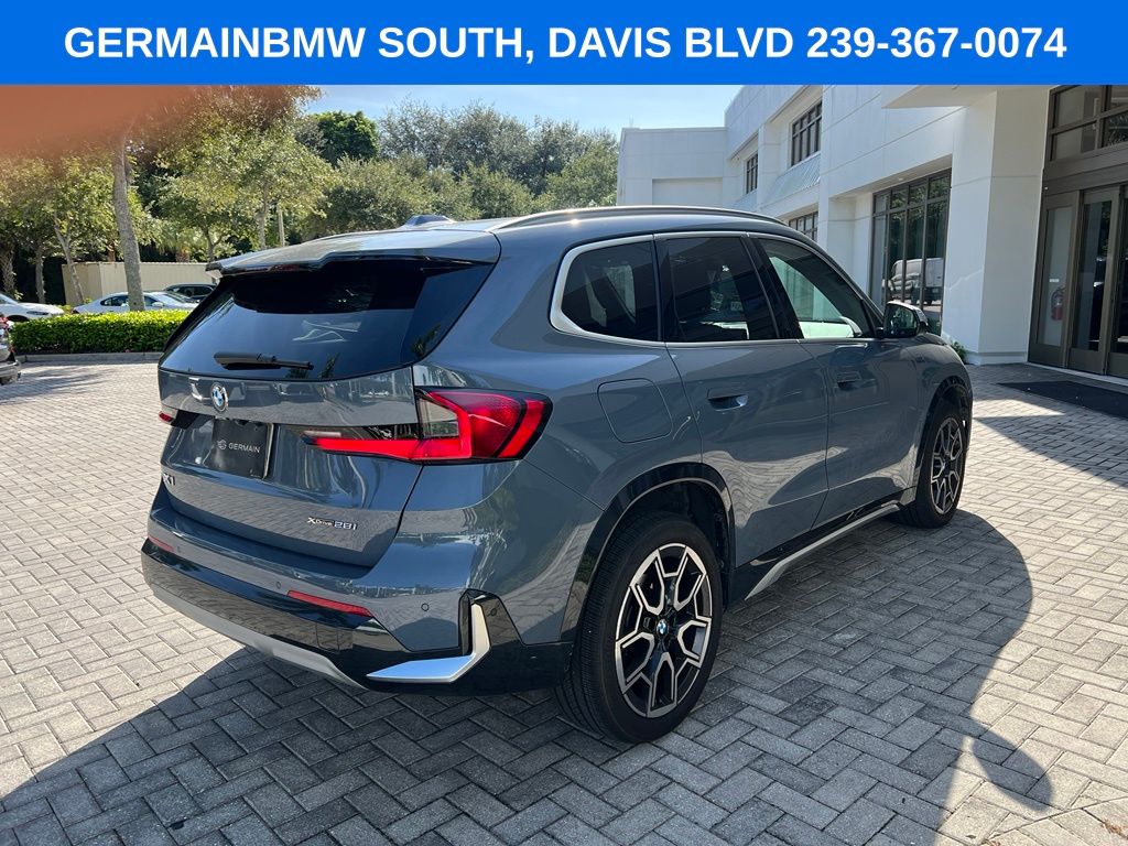 Certified Used 2024 Gray BMW xDrive28i image 5