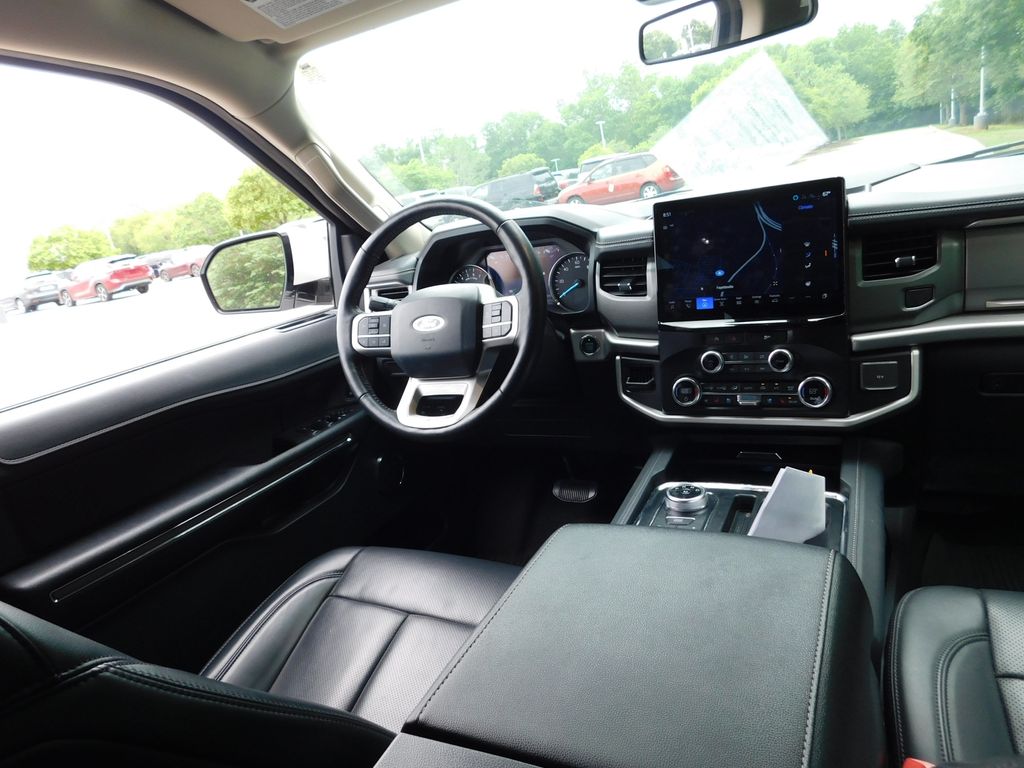 2024 Ford Expedition XLT 3