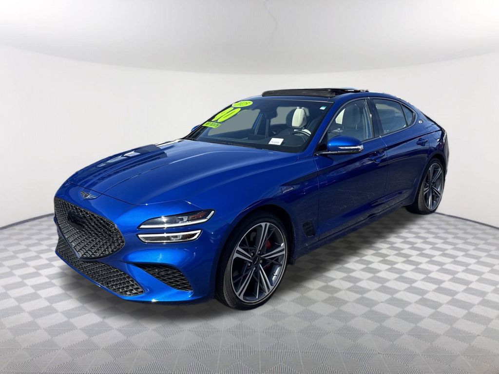 2025 Genesis G70 2.5T Standard RWD