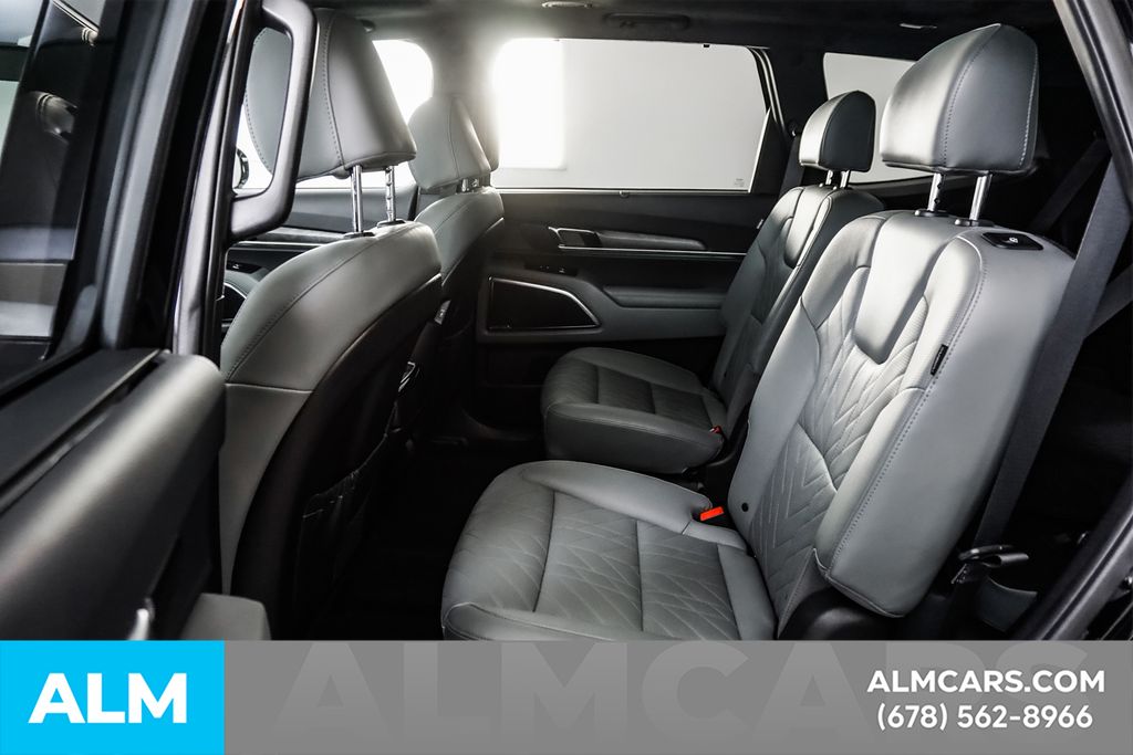 Used 2024 Black Kia SX-Prestige X-Pro image 17