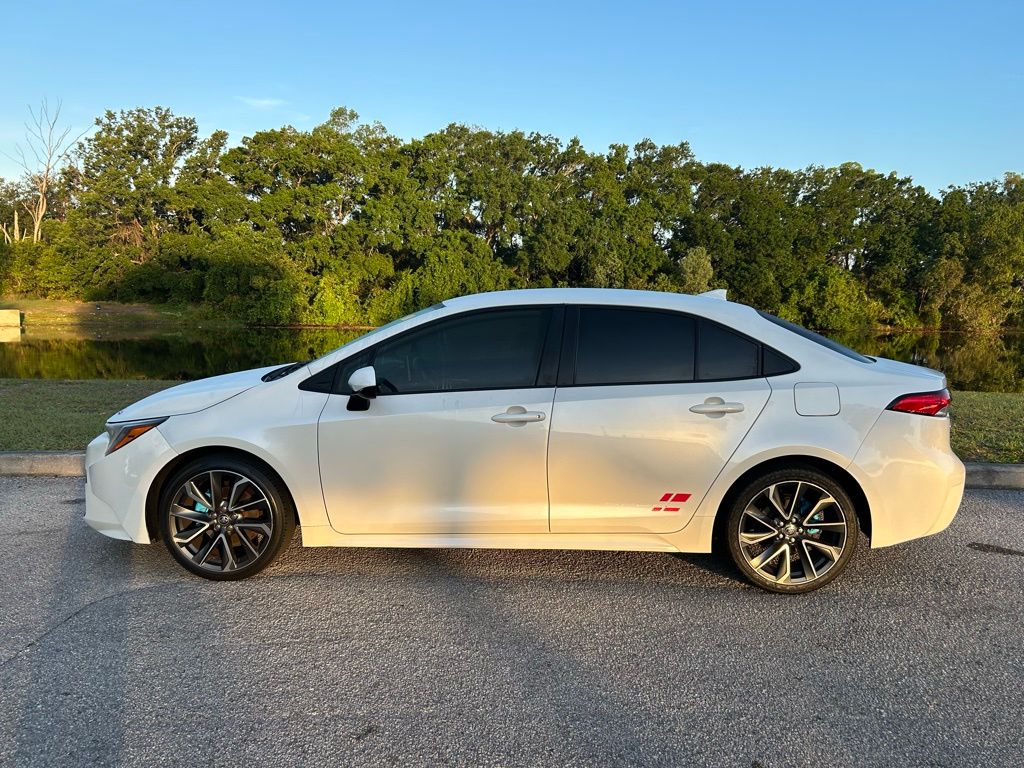 Thumbnail: 2021 Toyota Corolla - 2