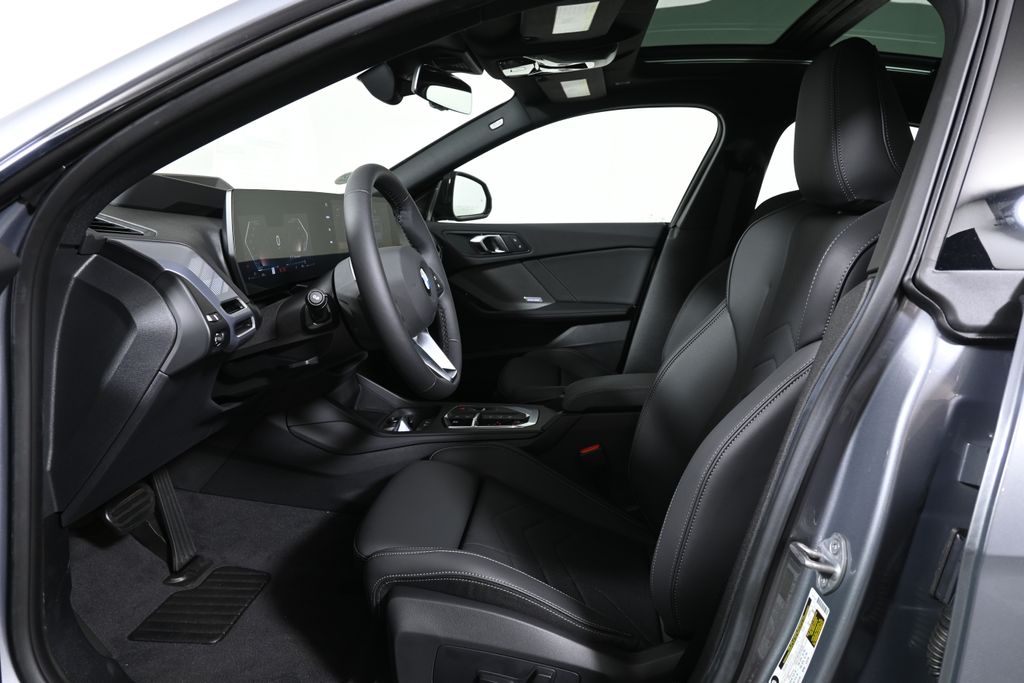 Thumbnail: 2026 BMW 2 Series - 3