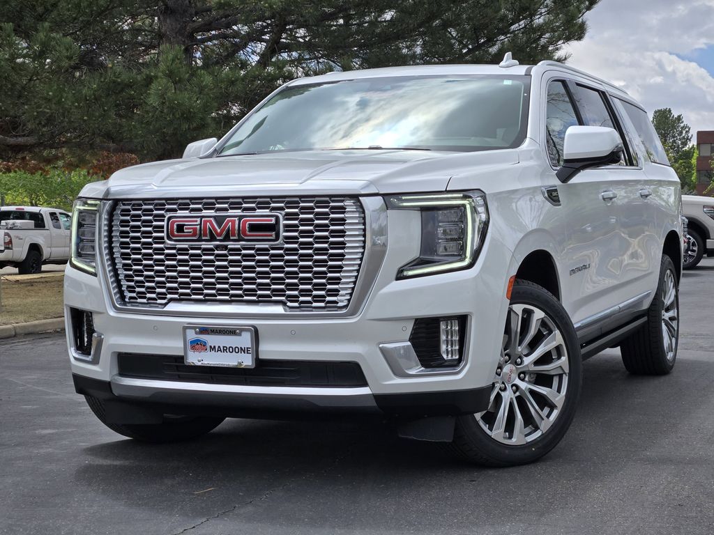 2023 GMC Yukon XL Denali 4WD