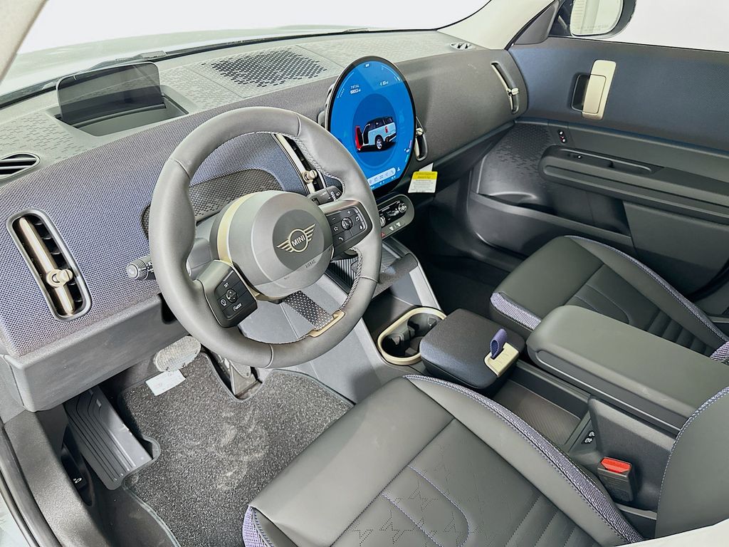 2025 MINI Cooper Countryman Base 9