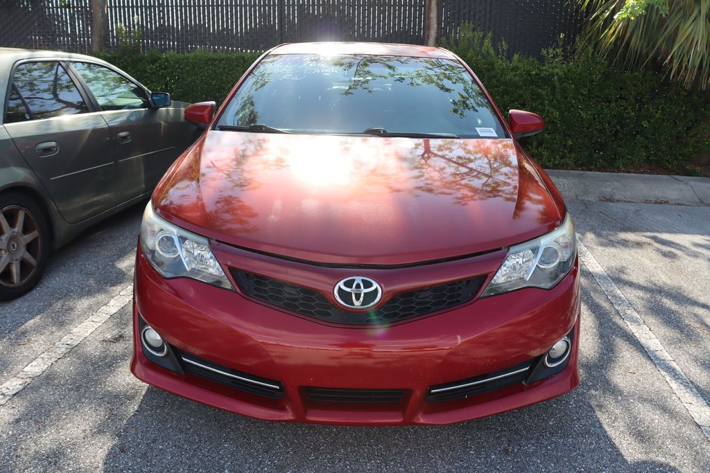 2013 Toyota Camry SE 5