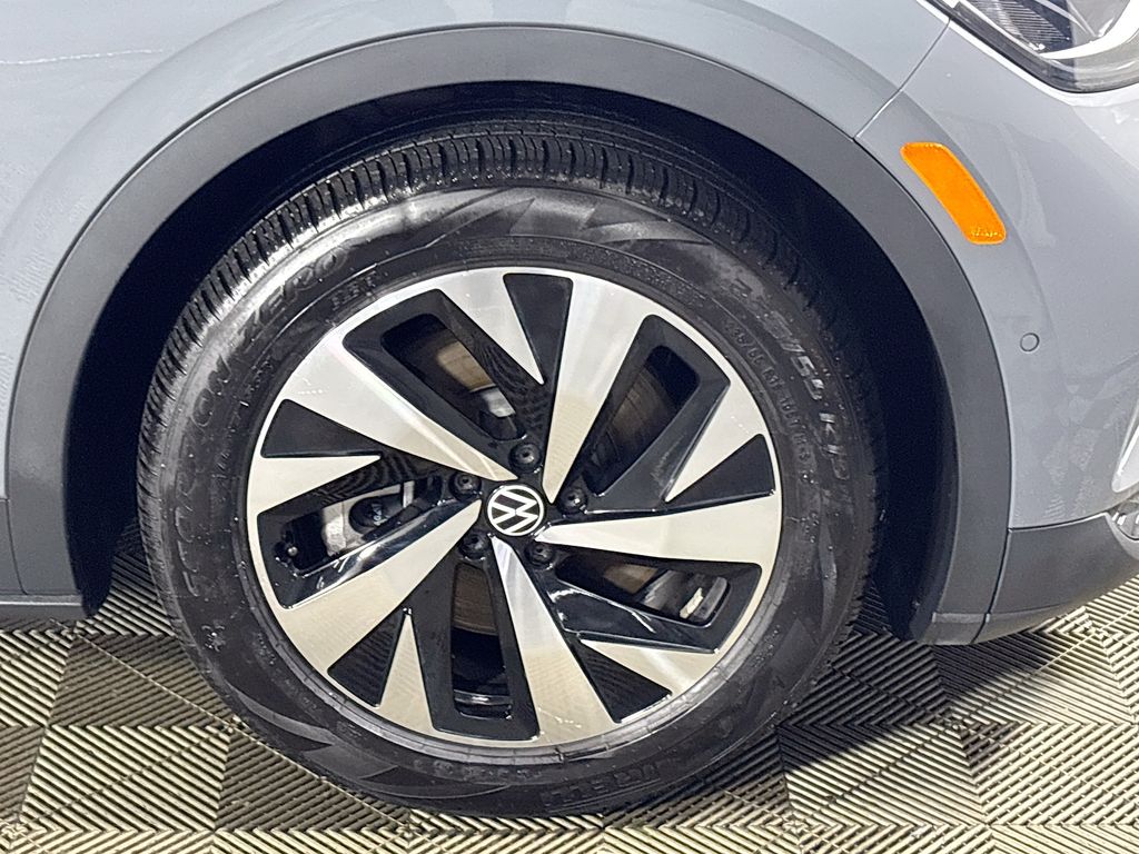 2025 Volkswagen ID.4 Pro