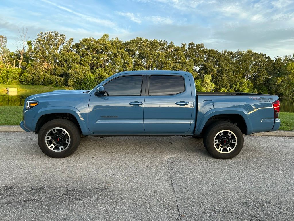 Thumbnail: 2019 Toyota Tacoma - 2