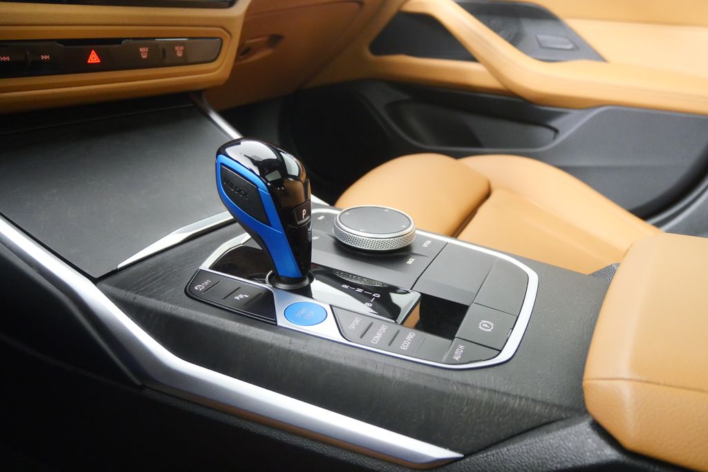 Thumbnail: 2023 BMW i4 - 24